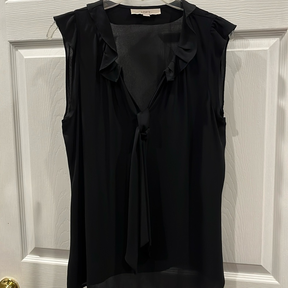 Loft black sheet top!